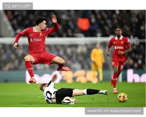 利物浦—萨拉赫禁区外弧线球破网